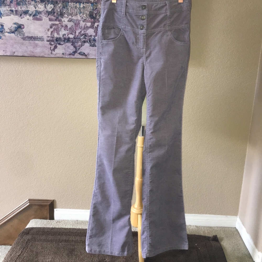 Trendy Classy High Waisted Cordoury Pants